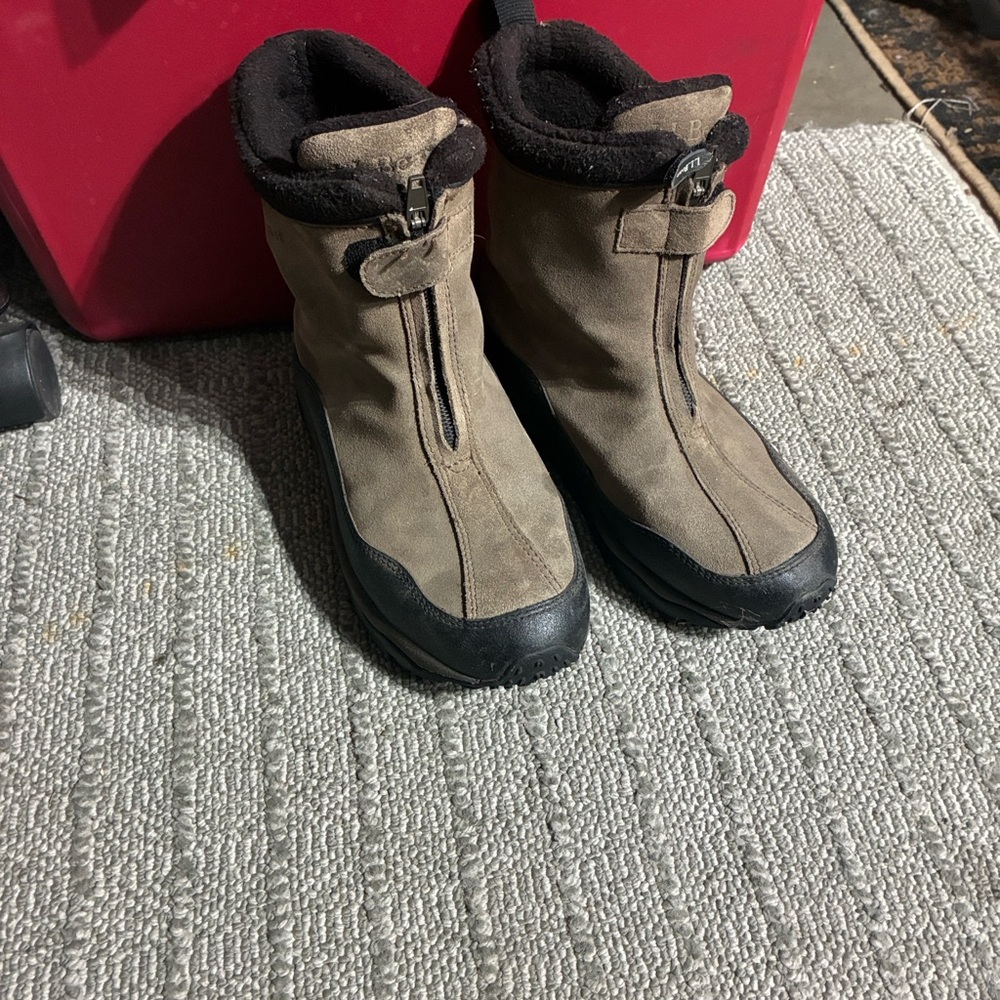 L.L. Bean Tan and Black Ankle Boots